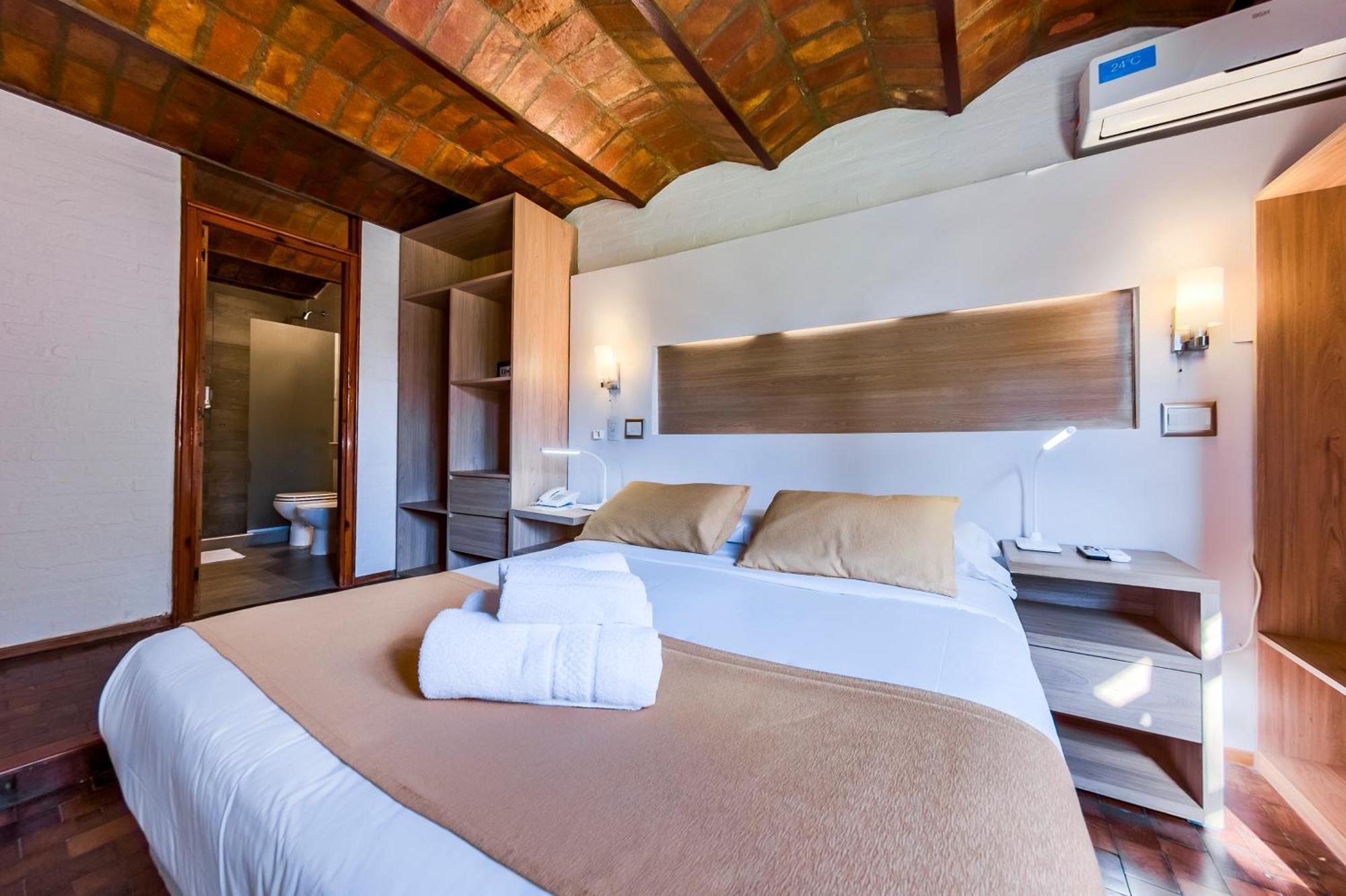 Portal Del Lago Hotel Вилья-Карлос-Пас Экстерьер фото