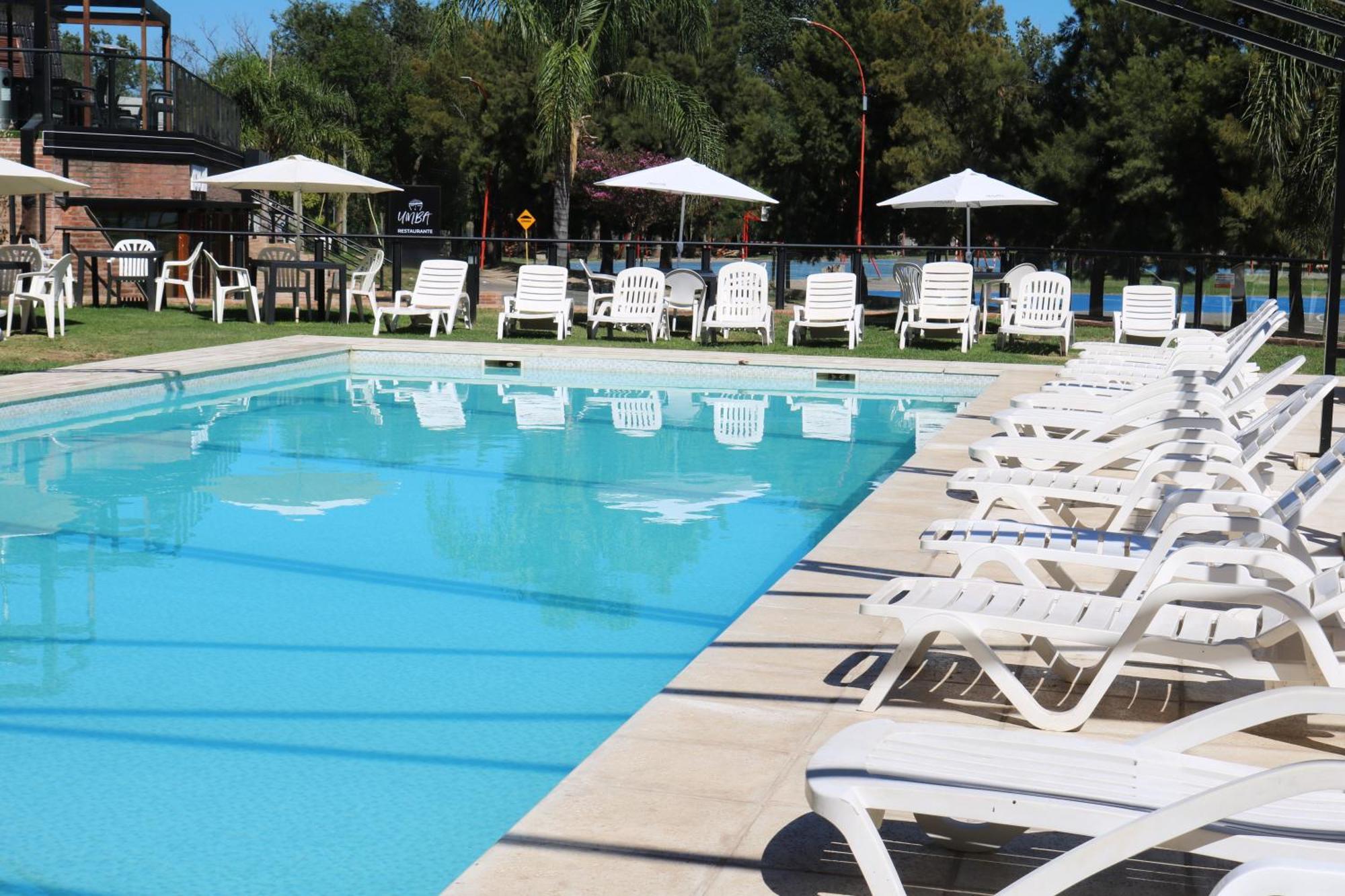 Portal Del Lago Hotel Вилья-Карлос-Пас Экстерьер фото